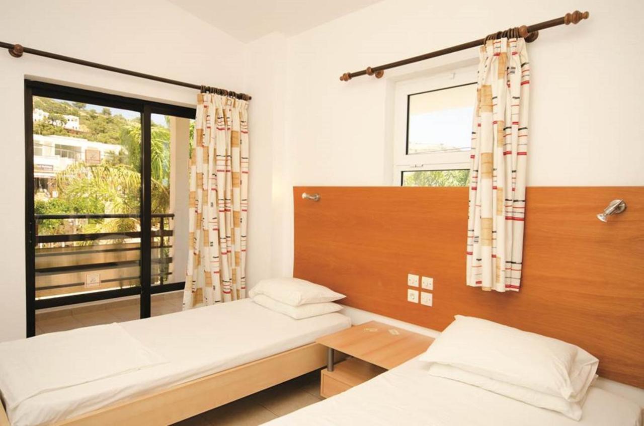 Coliseum Studios & Apartments Pefki Zewnętrze zdjęcie